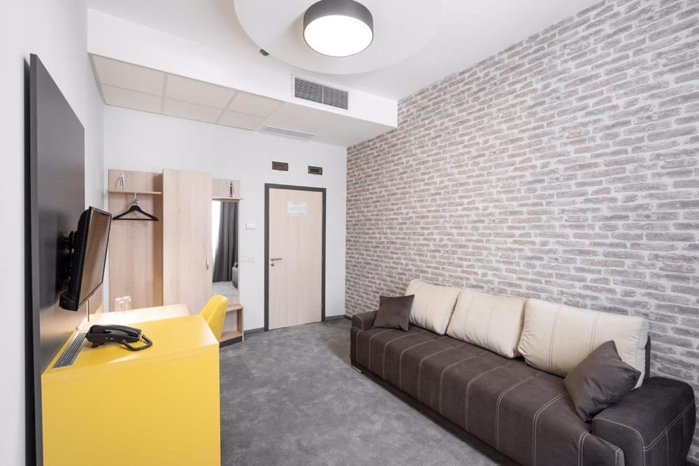 Adeo Hotel Sport & Spa Ruse Exterior foto